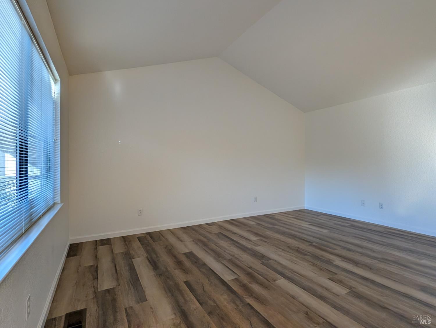 663 Spring Lane Sonoma, CA 95476 - Photo 3 of 11