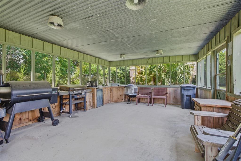1010 Oak Lane Hackberry, LA 70645 - Photo 17 of 19