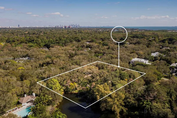 $39,000 | 10100 Lakeside Drive, Coral Gables, FL 33156