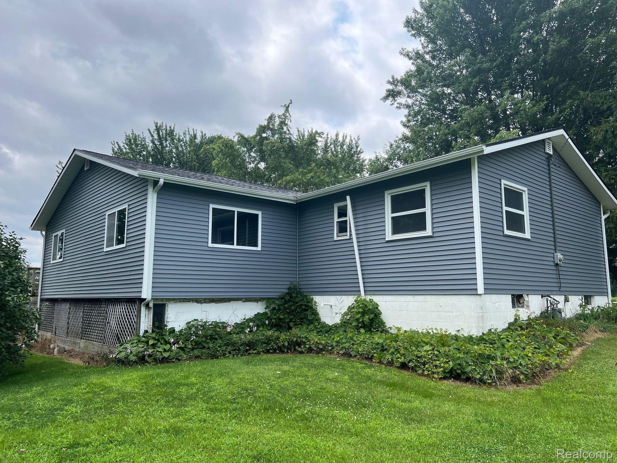 4876 Lake Pleasant Road North Branch, MI 48461 - Photo 2 of 23 Gallery Image 2