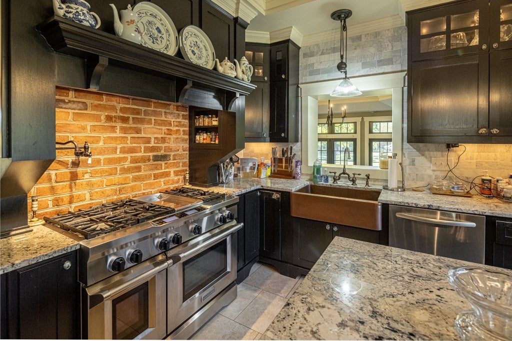5565 West Saxkey Road Saxe, VA 23967 - Photo 11 of 46 Gallery Image 11