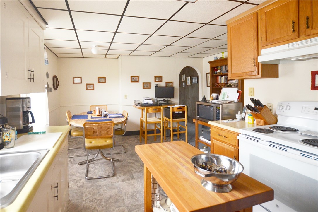 3311 East Main Road Portsmouth, RI 02871 - Photo 5 of 20 Gallery Image 5