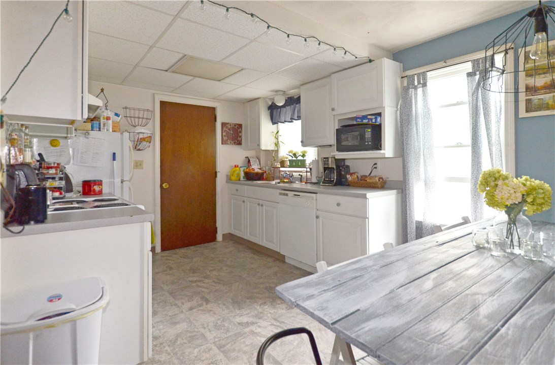 3311 East Main Road Portsmouth, RI 02871 - Photo 7 of 20 Gallery Image 7
