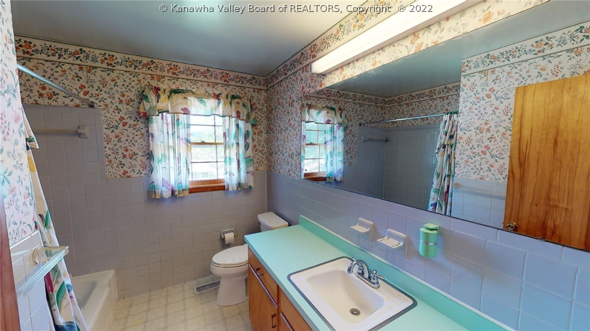 1122 Emerald Road Charleston, WV 25314 - Photo 14 of 24 Gallery Image 14