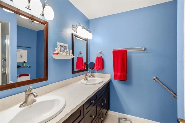 $299,900 | 3505 Tarpon Woods Boulevard, Unit I406, Palm Harbor, FL 34685