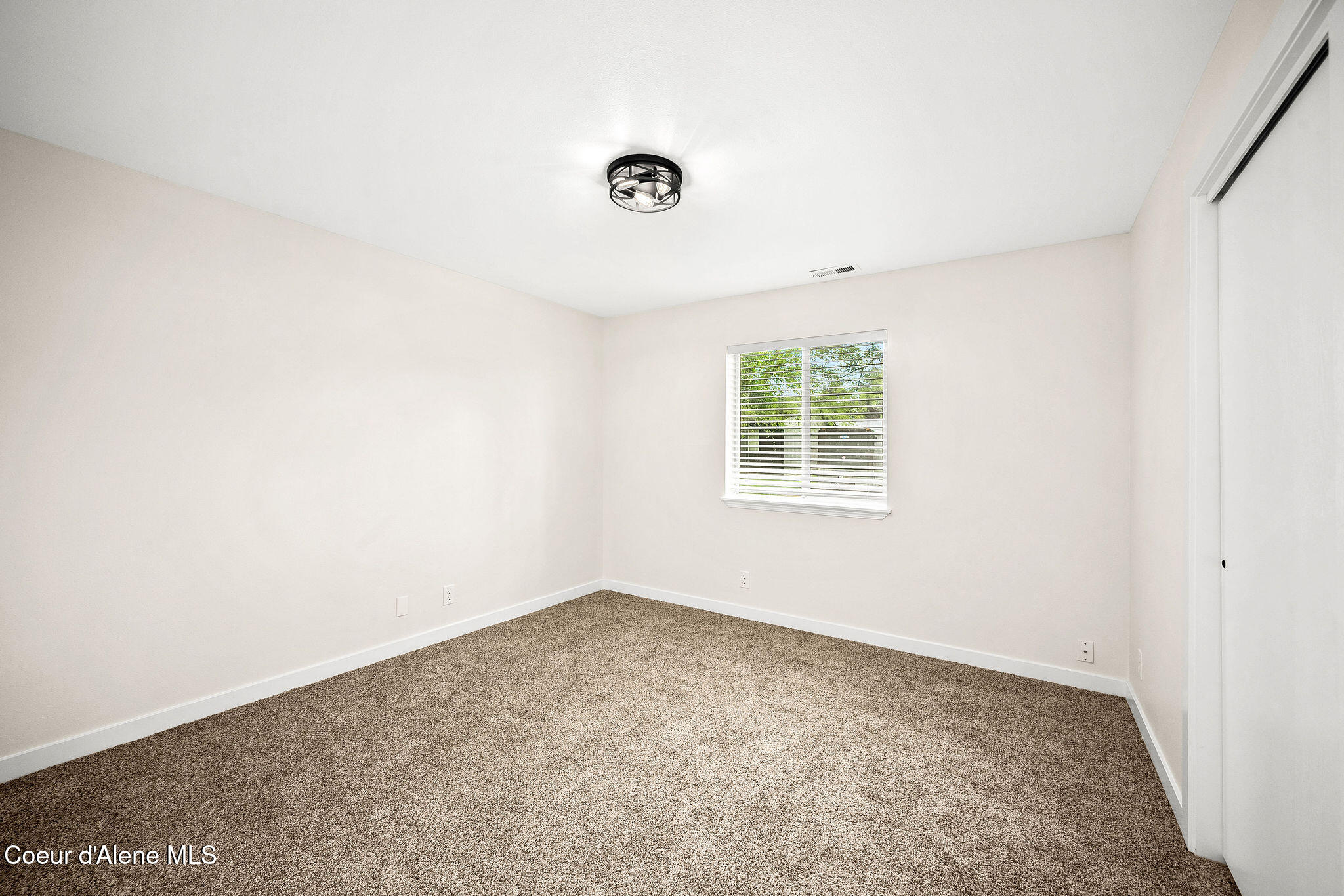 1713 Main Street Sandpoint, ID 83864 - Photo 15 of 22 Bedroom #1-Vacant