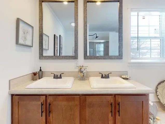 $189,900 | 5 Garden Way, Troy, NH 03465