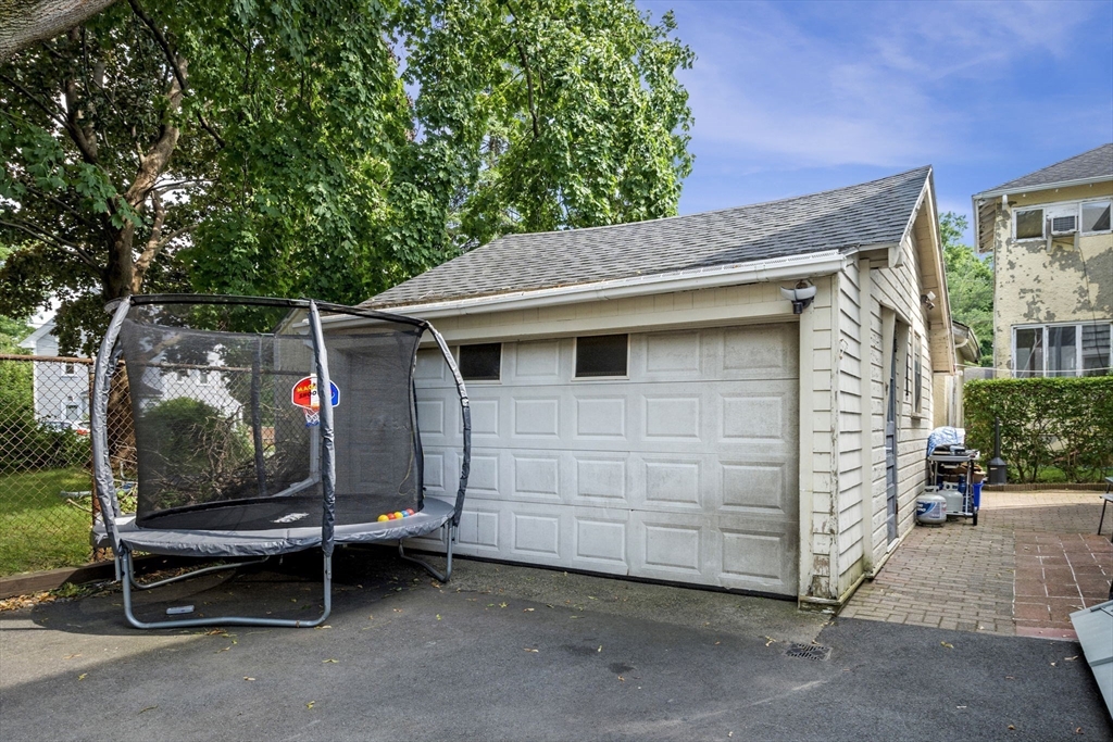 45 Sohier Road, Unit 2 Beverly, MA 01915 - Photo 29 of 34 Gallery Image 29