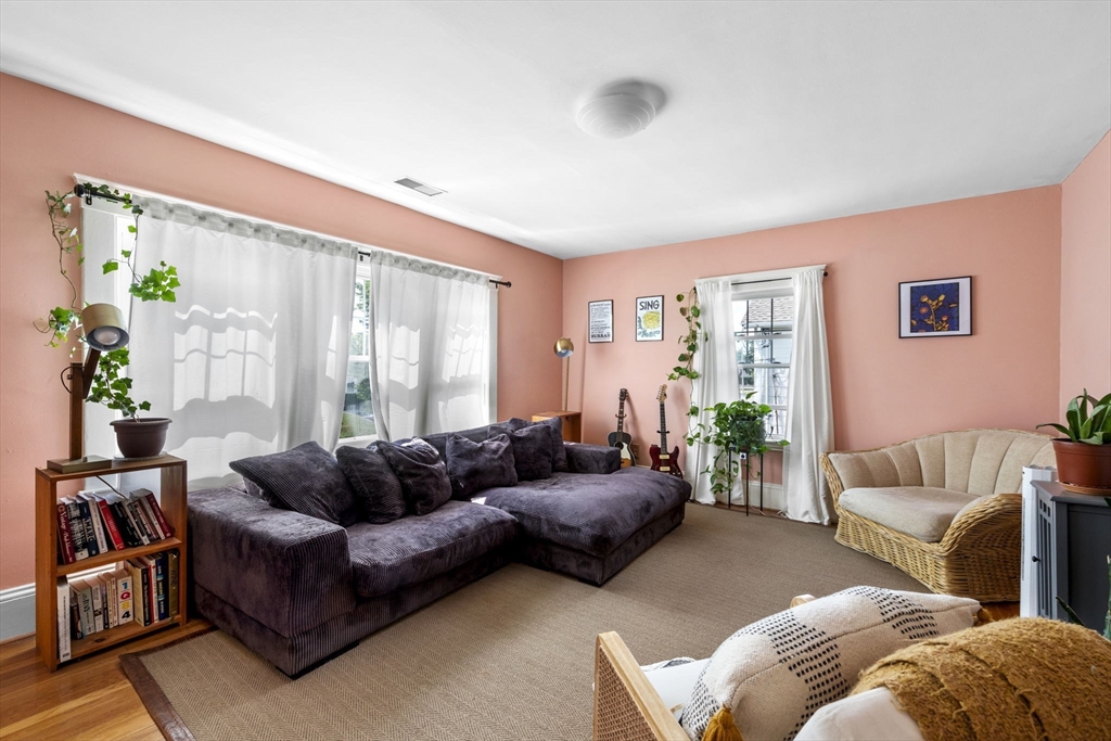 45 Sohier Road, Unit 2 Beverly, MA 01915 - Photo 5 of 34 Gallery Image 5