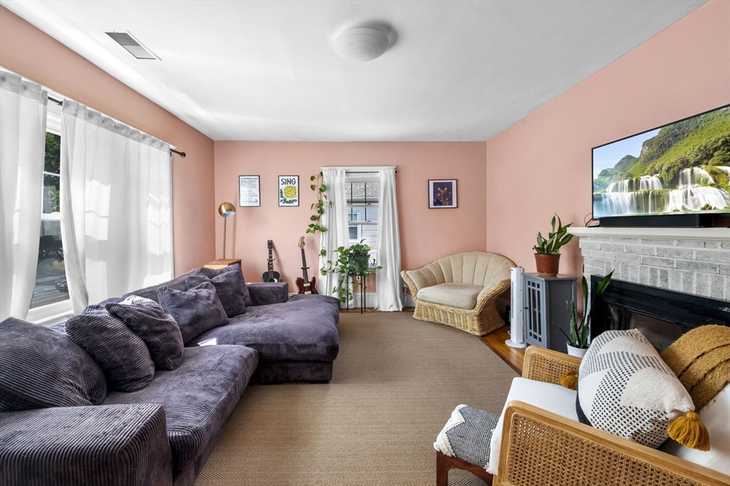 45 Sohier Road, Unit 2 Beverly, MA 01915 - Photo 8 of 34 Gallery Image 8