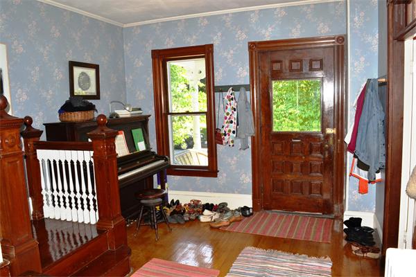 146 Spring Street Watertown, MA 02472 - Photo 11 of 29