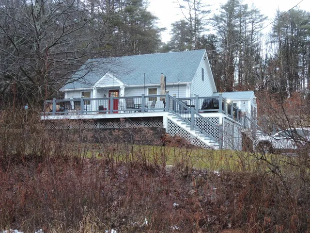 $324,900 | 21 Heights Lane, Sullivan, NH 03445
