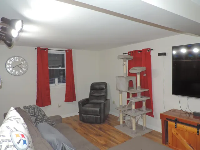 $324,900 | 21 Heights Lane, Sullivan, NH 03445