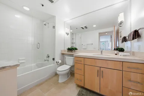 $699,000 | 750 Van Ness Avenue, Unit 205, San Francisco, CA 94102