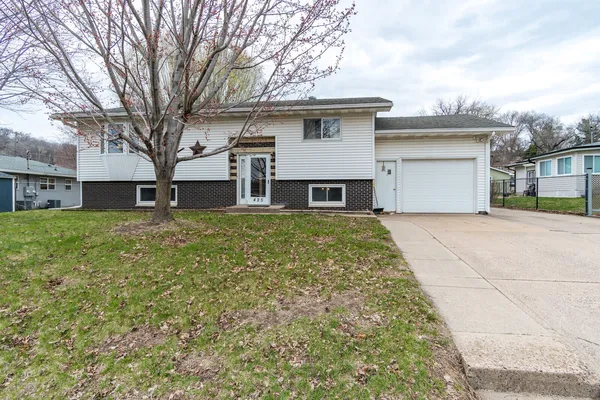 $389,900 | 425 Church Street, Holmen, WI 54636