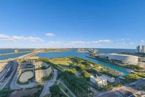 $1,775,000 | 1040 Biscayne Boulevard, Unit 2603, Miami, FL 33132