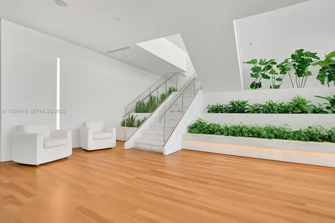 a view of an entryway