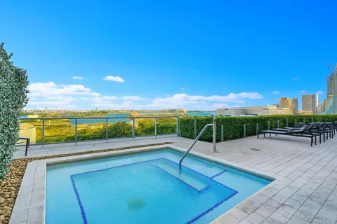 $1,775,000 | 1040 Biscayne Boulevard, Unit 2603, Miami, FL 33132