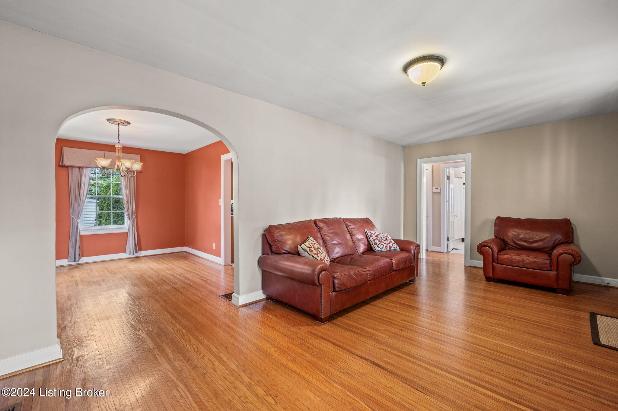 3007 Dundee Road Louisville, KY 40205 - Photo 8 of 40 8-web-or-mls-3007-dundee-rd
