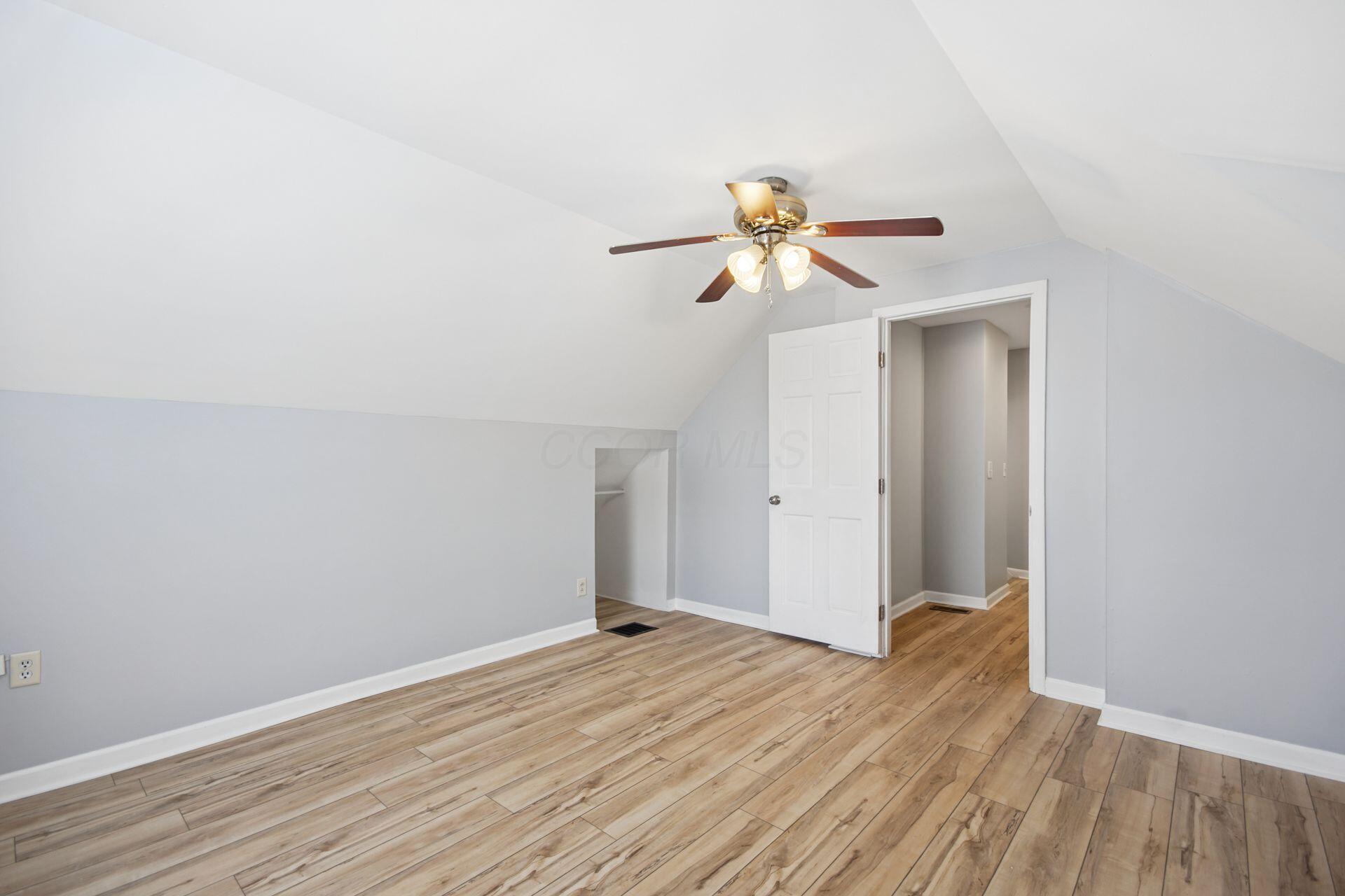 2292 Swansea Road Columbus, OH 43221 - Photo 23 of 29 020_er Arlington OH 43221 USA