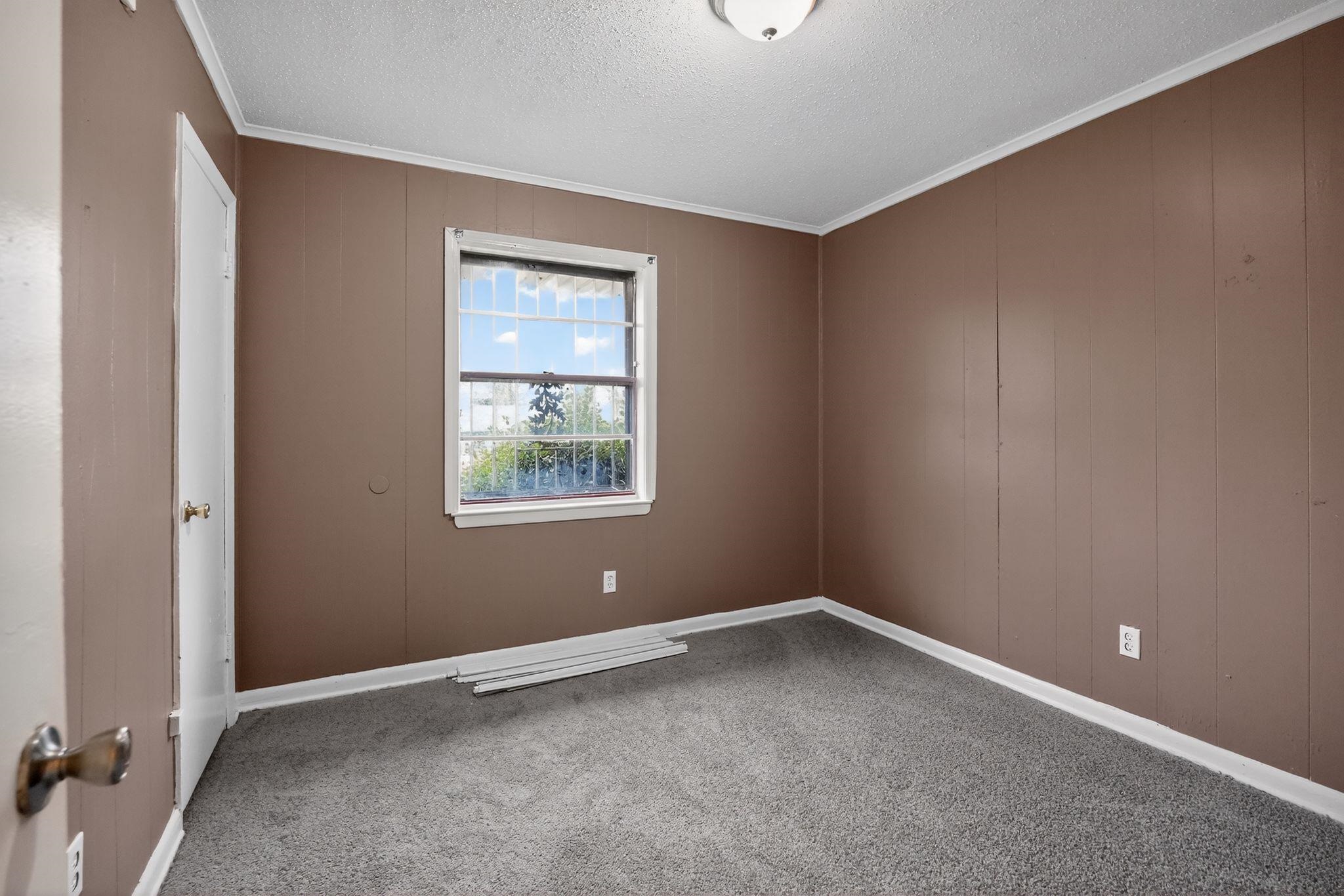 4566 Weaver Road Memphis, TN 38109 - Photo 18 of 32