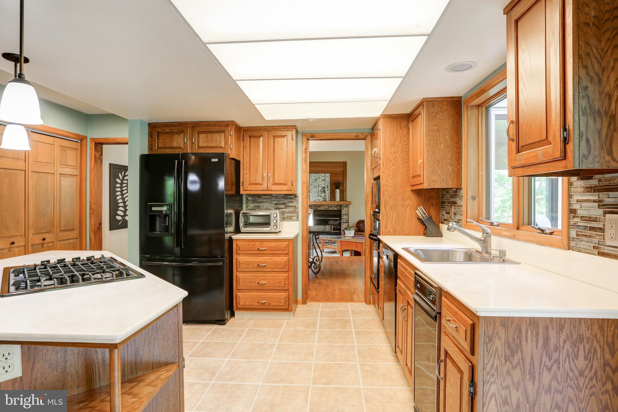 1206 Paxton Church Road Harrisburg, PA 17110 - Photo 12 of 43 Gallery Image 12