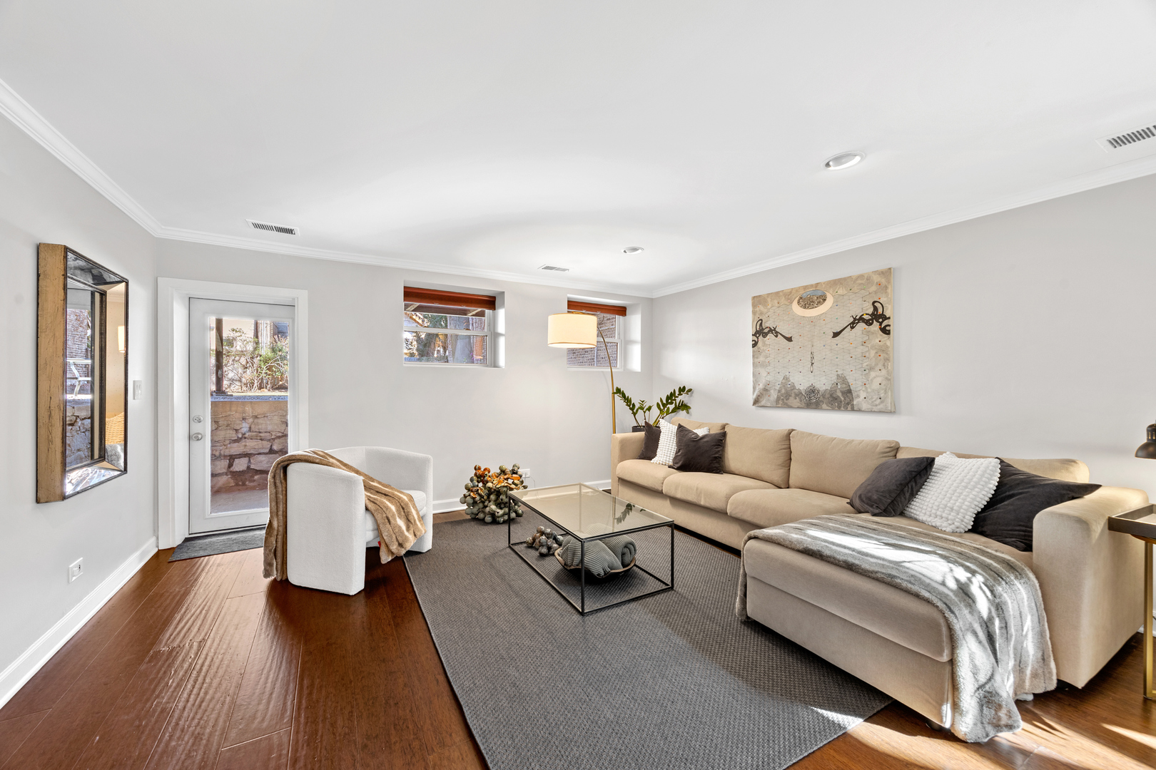 656 West Buckingham Place, Unit 1E Chicago, IL 60657 - Photo 4 of 28