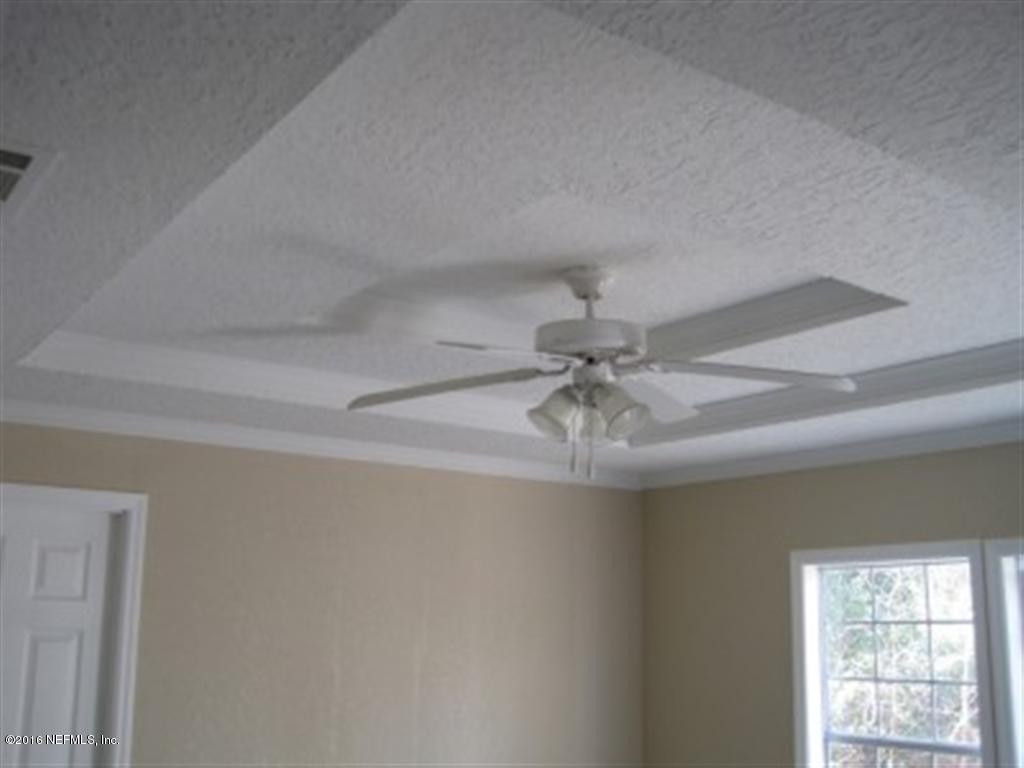 273 Riley Lake Drive Hawthorne, FL 32640 - Photo 4 of 6 3 (Large)
