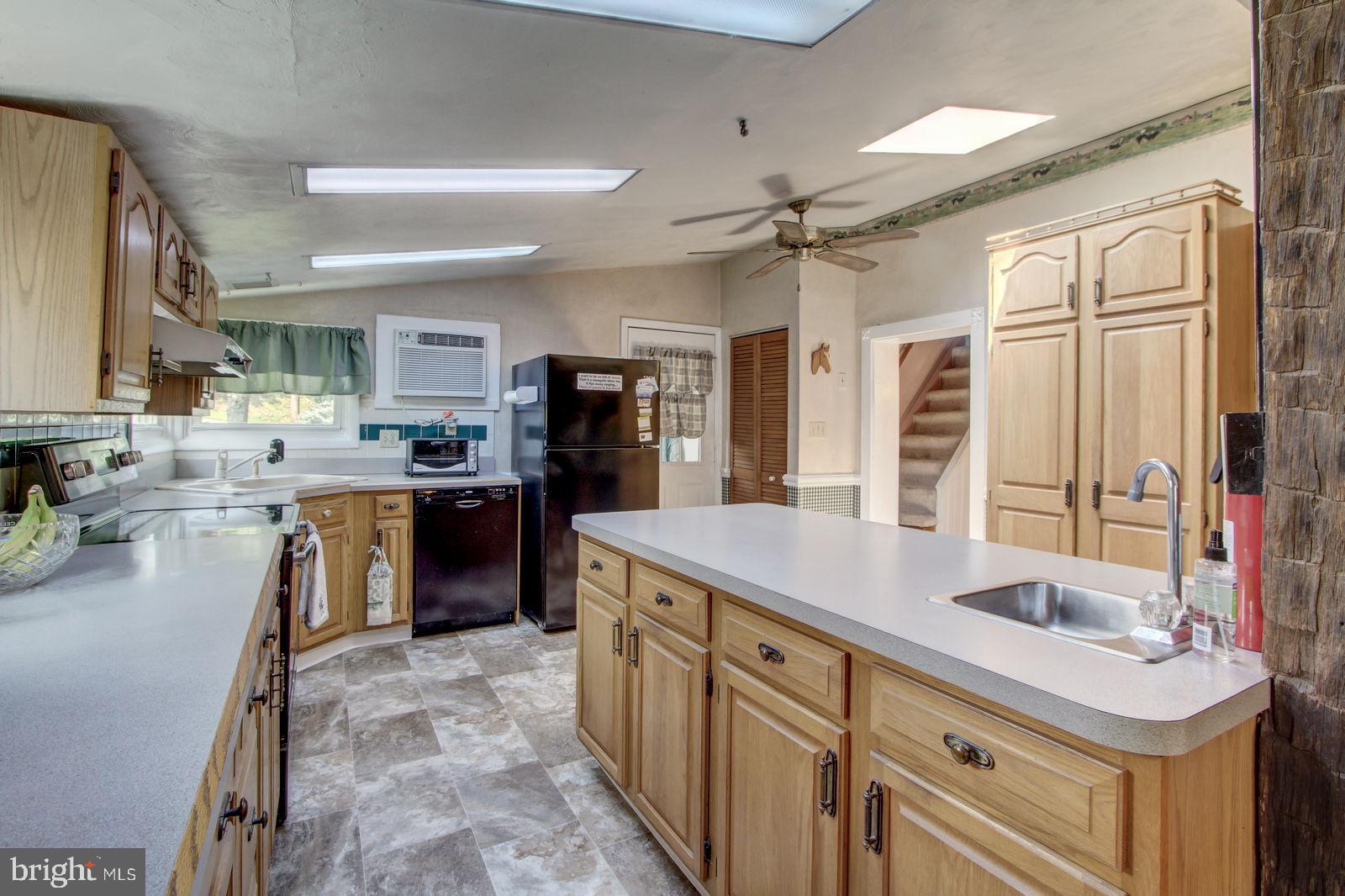 13335 Wise Road Brogue, PA 17309 - Photo 4 of 54