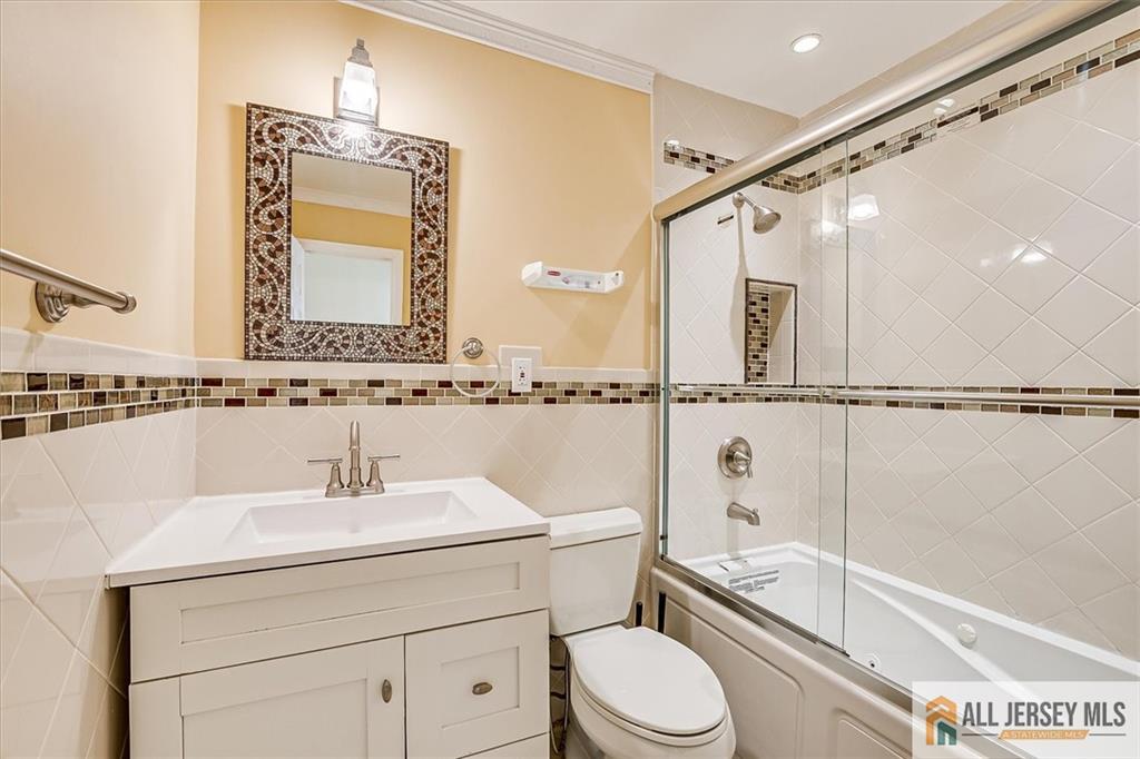 23 Wheeler Road Kendall Park, NJ 08824 - Photo 19 of 30 Gallery Image 19