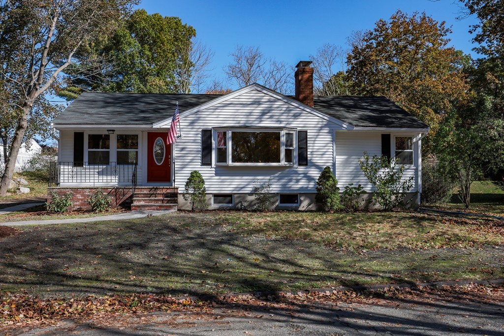2 Pomeroy Road North Reading, MA 01864 - Photo 1 of 26 Gallery Image 1