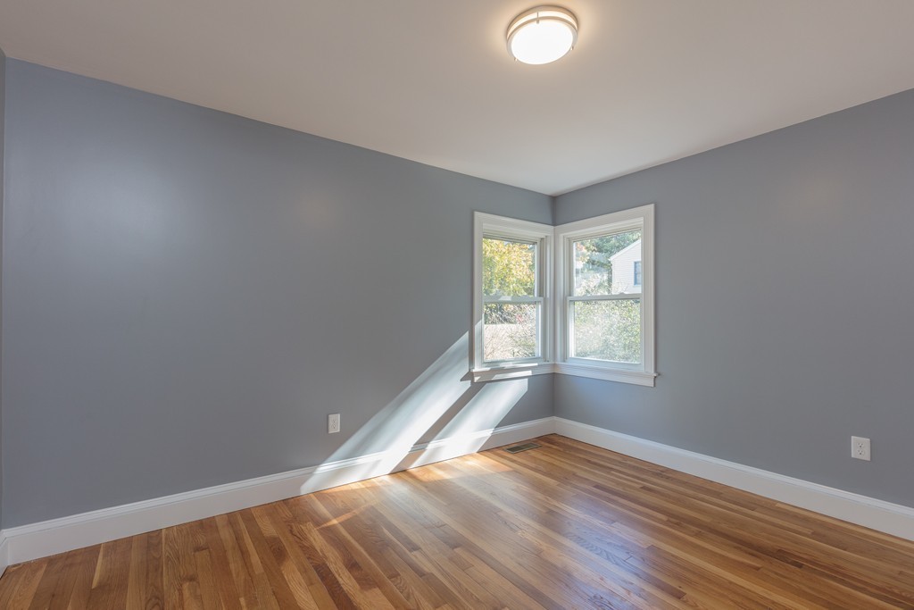 2 Pomeroy Road North Reading, MA 01864 - Photo 11 of 26 Gallery Image 11
