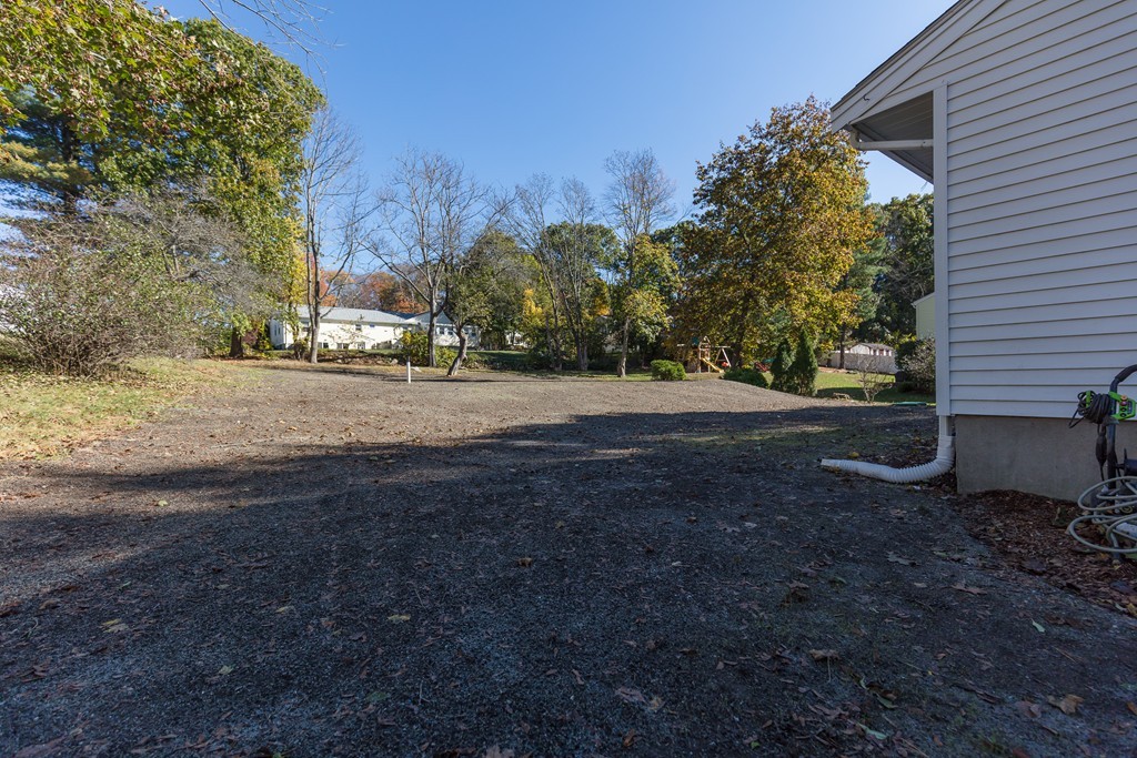 2 Pomeroy Road North Reading, MA 01864 - Photo 24 of 26 Gallery Image 24