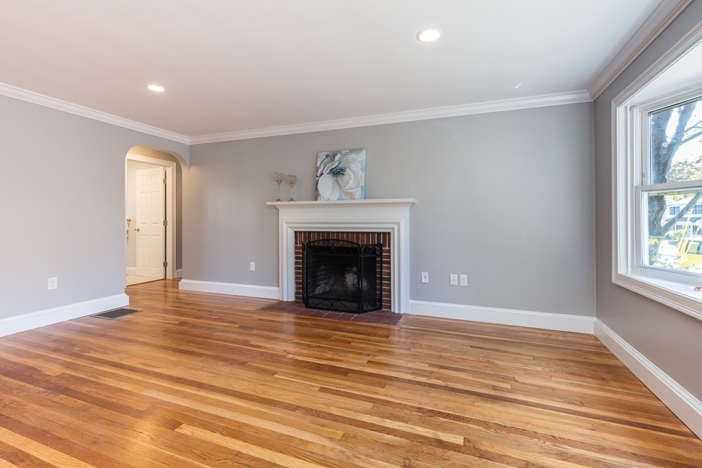 2 Pomeroy Road North Reading, MA 01864 - Photo 9 of 26 Gallery Image 9