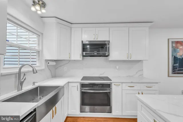 $567,000 | 5809 Waterdale Court, Centreville, VA 20121