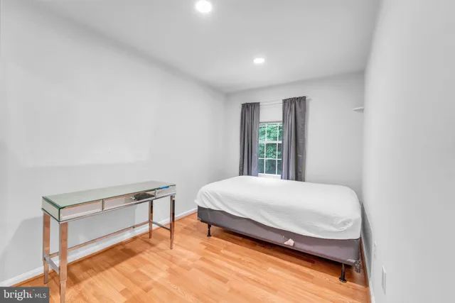 $567,000 | 5809 Waterdale Court, Centreville, VA 20121