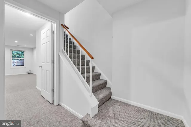 $567,000 | 5809 Waterdale Court, Centreville, VA 20121