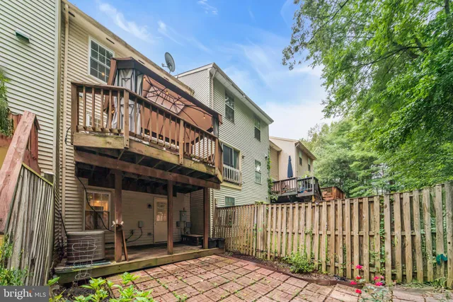 $567,000 | 5809 Waterdale Court, Centreville, VA 20121