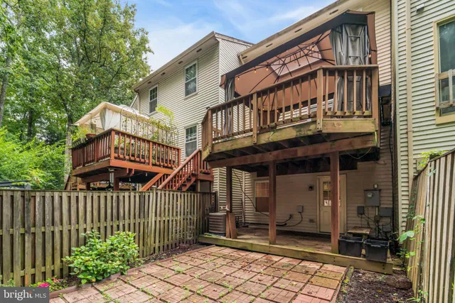 $567,000 | 5809 Waterdale Court, Centreville, VA 20121