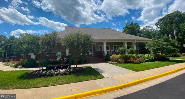 $567,000 | 5809 Waterdale Court, Centreville, VA 20121