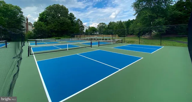 $567,000 | 5809 Waterdale Court, Centreville, VA 20121