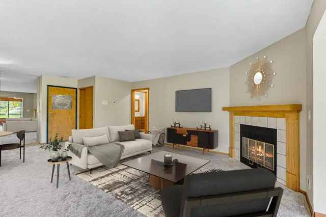 $329,900 | 4825 Babcock Trail, Unit 2005, Inver Grove Heights, MN 55077