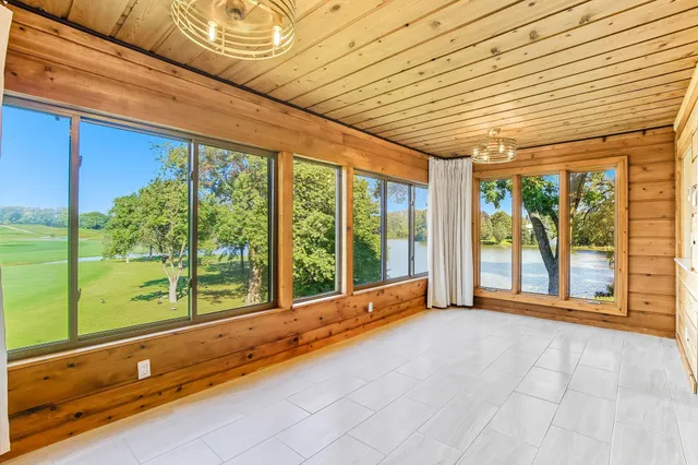 $329,900 | 4825 Babcock Trail, Unit 2005, Inver Grove Heights, MN 55077