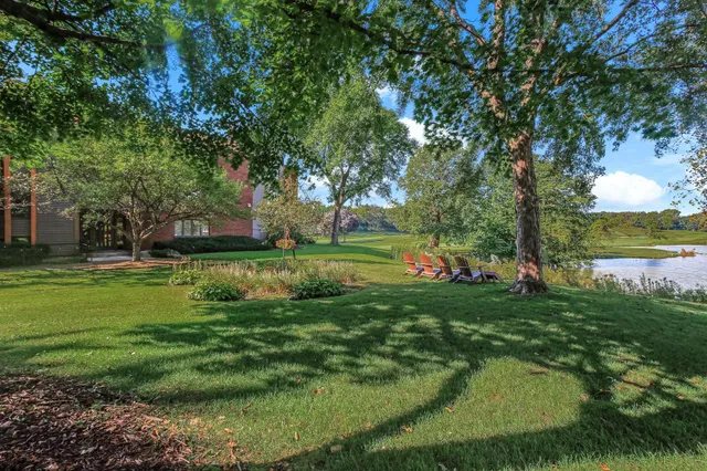 $329,900 | 4825 Babcock Trail, Unit 2005, Inver Grove Heights, MN 55077