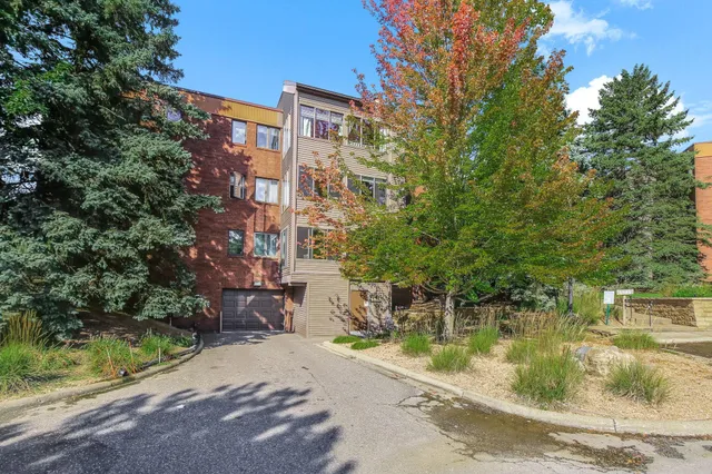 $329,900 | 4825 Babcock Trail, Unit 2005, Inver Grove Heights, MN 55077