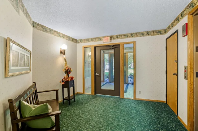 $329,900 | 4825 Babcock Trail, Unit 2005, Inver Grove Heights, MN 55077