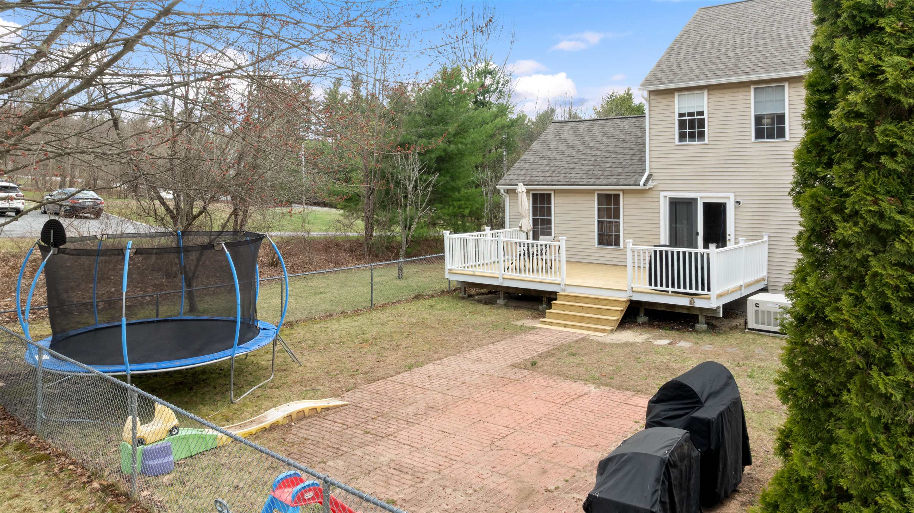7 Blueberry Lane Brookline, NH 03033 - Photo 29 of 33