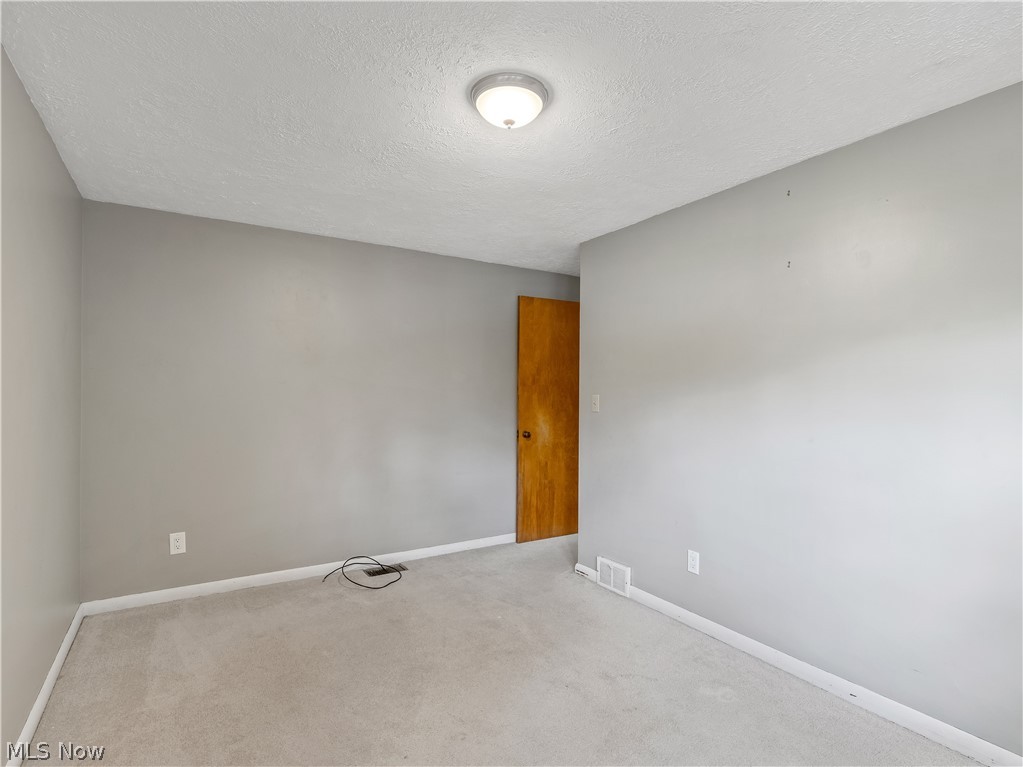 15756 Valley View Road Doylestown, OH 44230 - Photo 18 of 34 Gallery Image 18