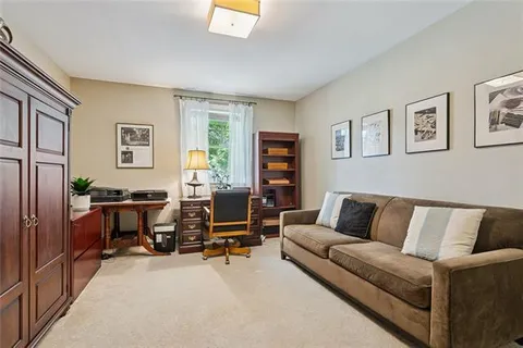 $398,700 | 33 Tennyson Place, New Orleans, LA 70131