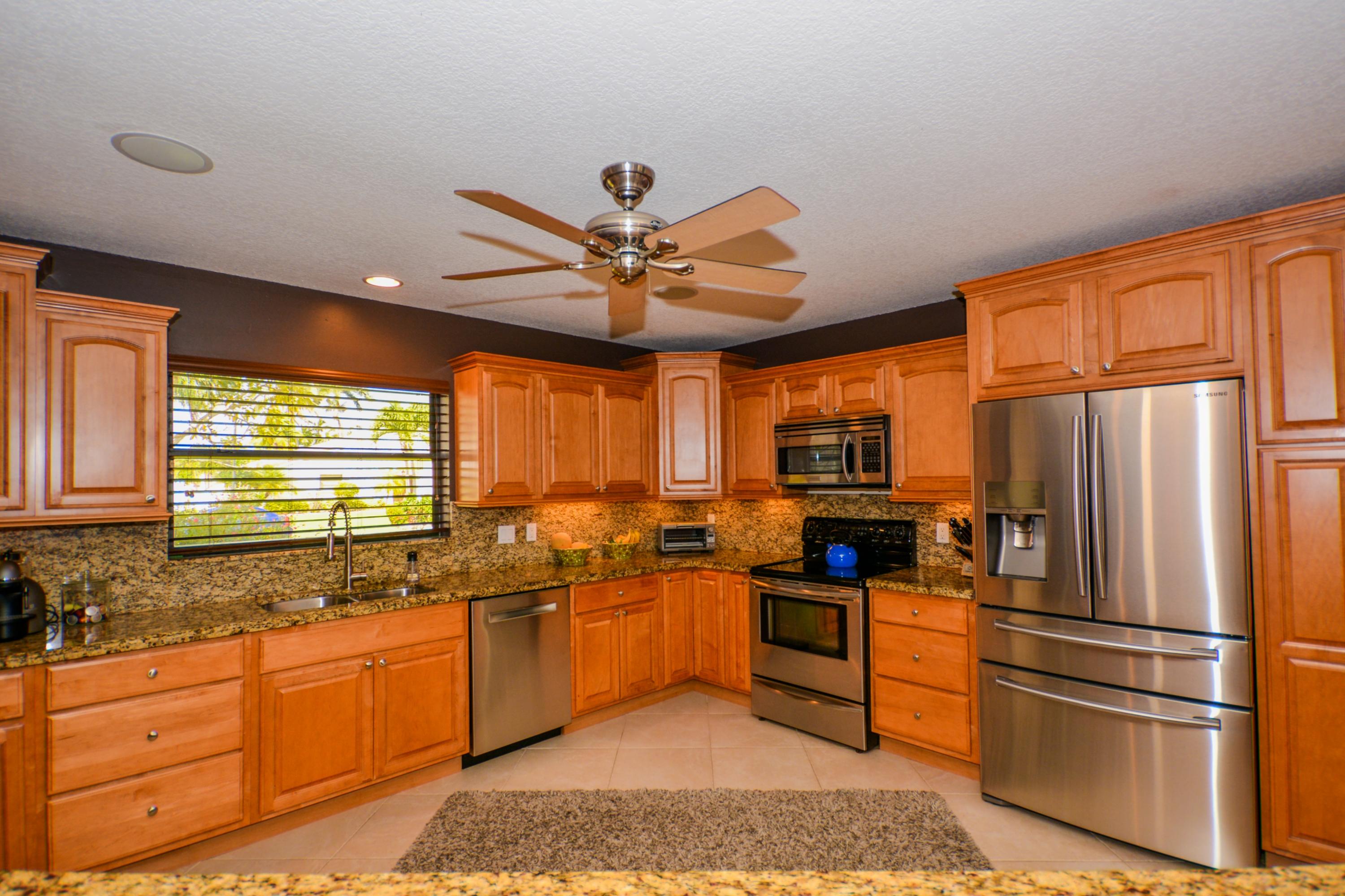 6990 Northwest 3rd Avenue Boca Raton, FL 33487 - Photo 11 of 28 SMP_6469